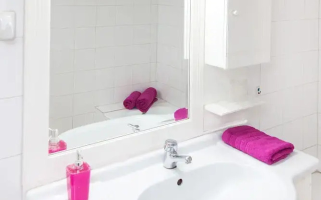 Comfortable Apartment in Athens DownTown