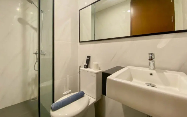 Elegant And Homey Studio Ciputra World 2 Apartment