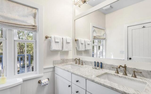 "the Last Waltz" 43 Patina Blvd