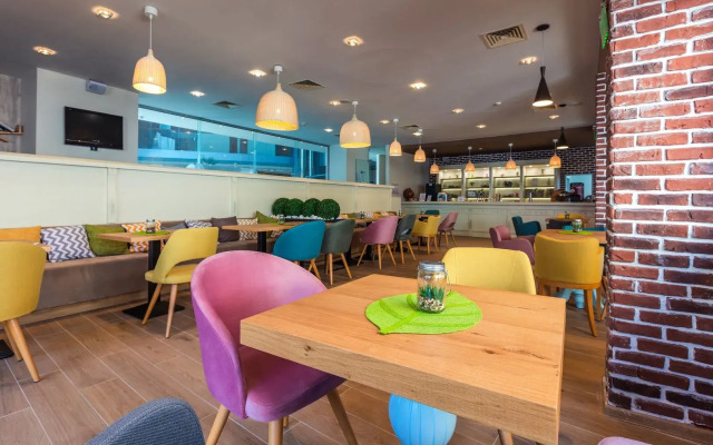 Sol Marina Palace — Adults Only over 16