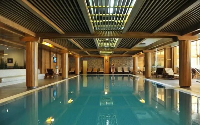 Pirin Golf & Country Club Apartment Complex
