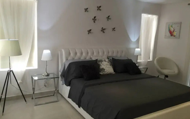 Palm Beach C, Charmingquiet Apt,wifi,beach Close,
