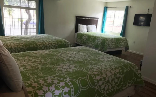Geneva Motel Daly City
