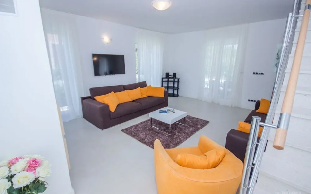 Villa Rose