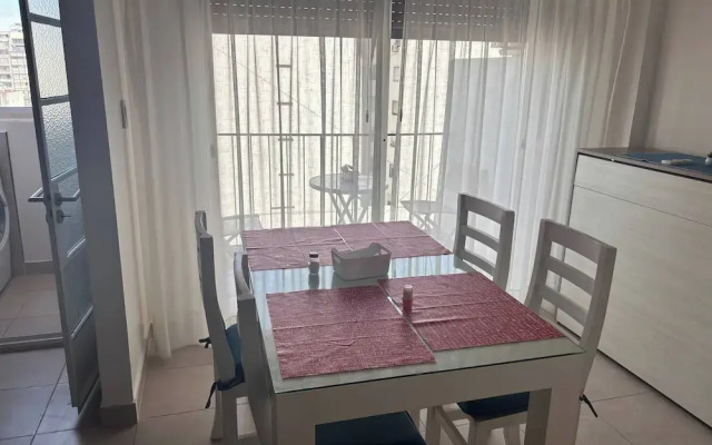 Peaceful, Pet-friendly Central Apt