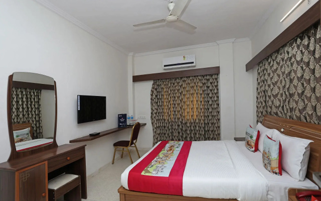 OYO 10671 Hotel Sai Prem