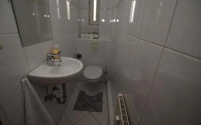 AB Apartment 113
