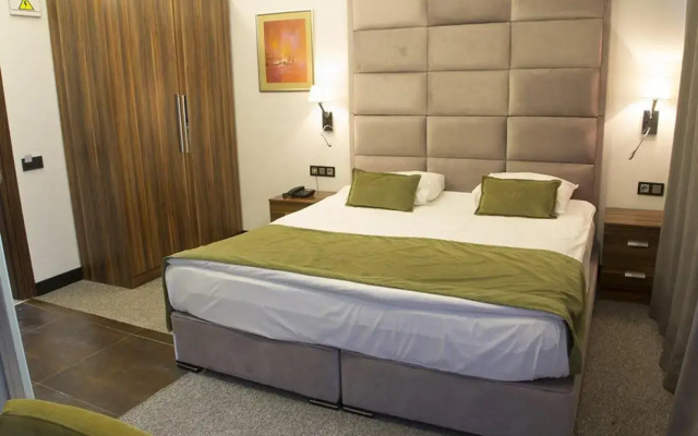 The 22 Hotel