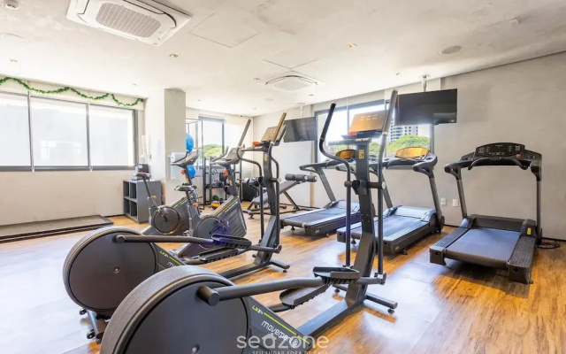 Complete Studio 120 m From the Subway Hmr0602