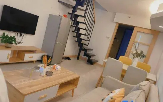 Holiday Sunshine Apartment