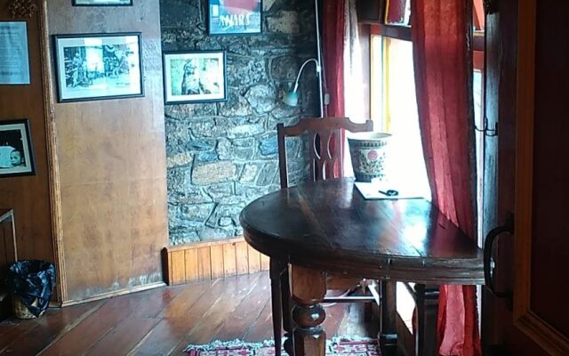 Domas Inn