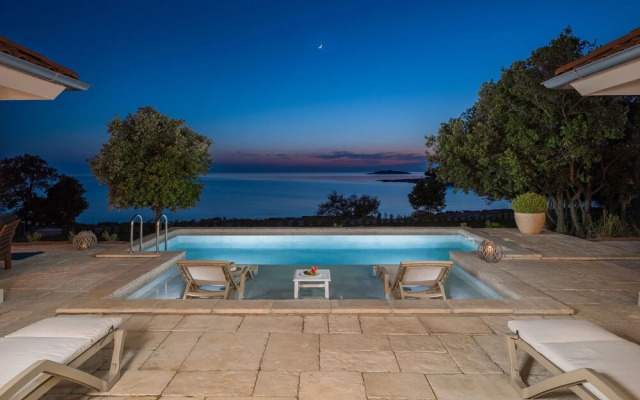 Luxury Beach Villas Porto Bus Bale