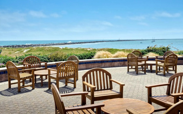 The Beach House Hotel Half Moon Bay