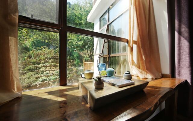 Zhangjiajie One City One Inn