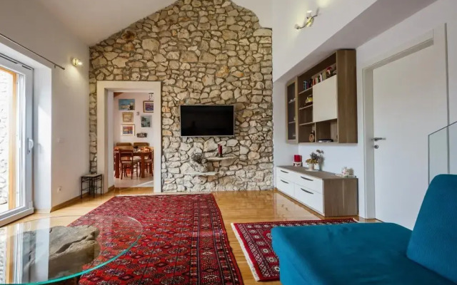 Casa del Sole CFH in Sutivan