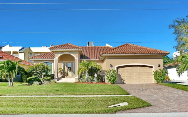 808 Seagrape Drive