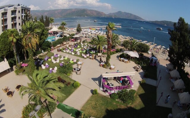 Dora Beach Hotel