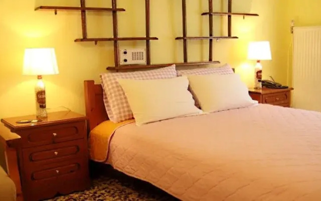 Hotel Alexandros