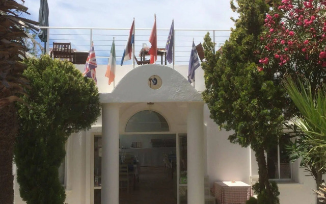 Ministar Hotel