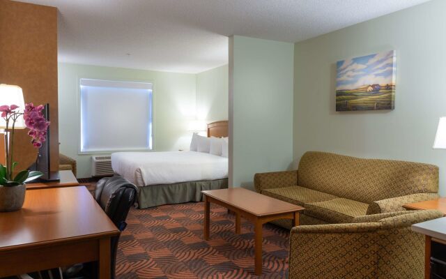 Service Plus Inns and Suites Calgary