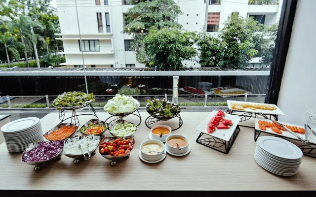 Three Sukhumvit Hotel