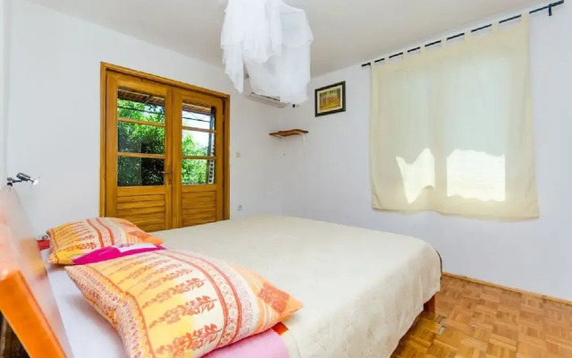 House Renato