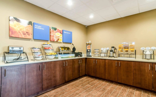 Comfort Inn & Suites Augusta