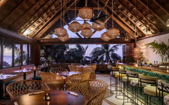 Casa Las Tortugas Petit Beach Hotel & Spa
