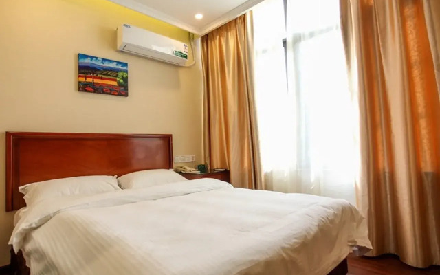 GreenTree Alliance SuZhou Xiangcheng Avenue Zhongxiang Hotel