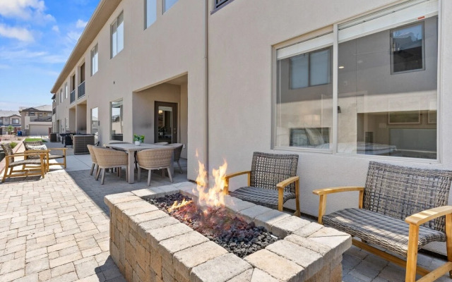 Southern Utah Adventure Gateway 6 Bedroom Townhouse