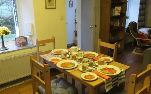 Yr  Hen Farcdy Bed & Breakfast