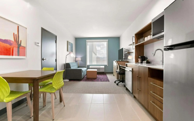Home2 Suites by Hilton Phoenix Downtown 