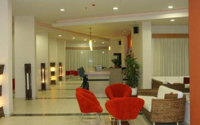 Relax Hotel