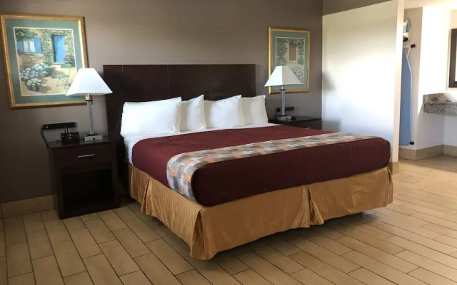 Gem Coast Inn LLC