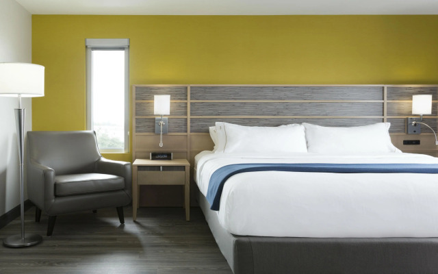 Holiday Inn Express Quebec City - Sainte Foy by IHG
