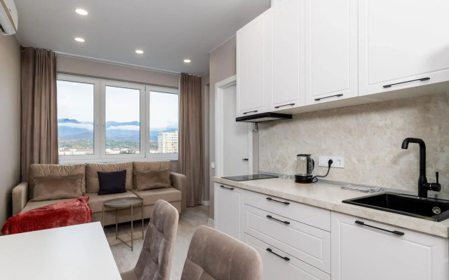 More apartamentov na ulitse Akatsiy