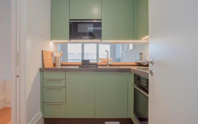 Liiiving - Aliados Luxury Apartments