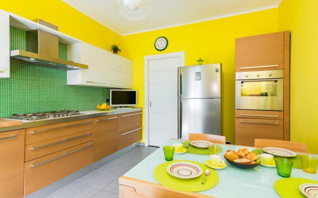 Casa Lami in Zona Cenisia by Wonderful Italy