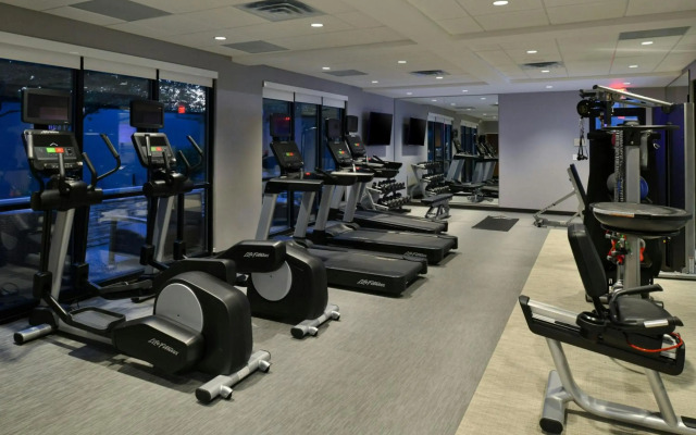 Courtyard by Marriott Detroit Utica