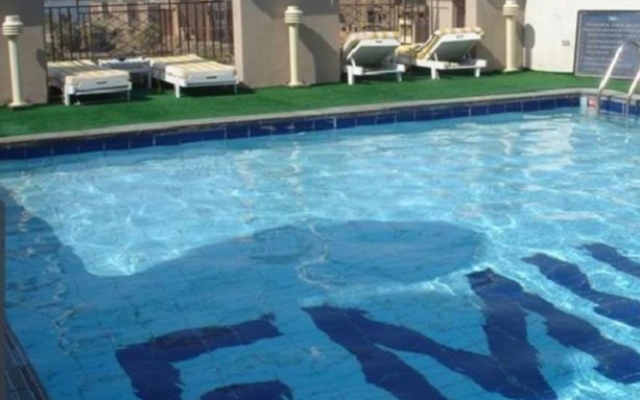 Emilio Hotel Luxor