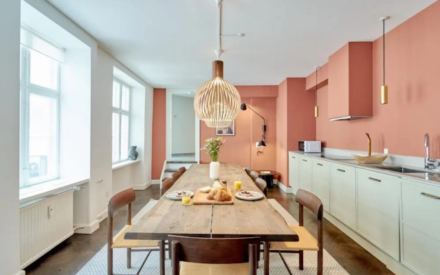 CPH s Finest - 220sqm Luxury Apt - City Central