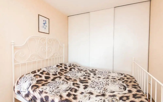 Apartment on Gorkogo 142 - 22