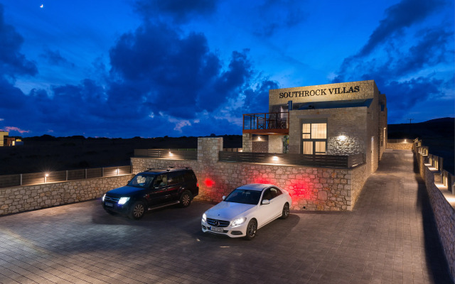 Southrock Villas