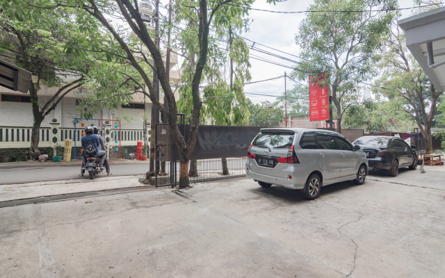 RedDoorz near Exit Toll Pasteur 4