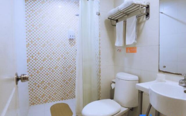 Homeinn Pebble Hotel (Qingdao North Station Licun Pedestrian Street)