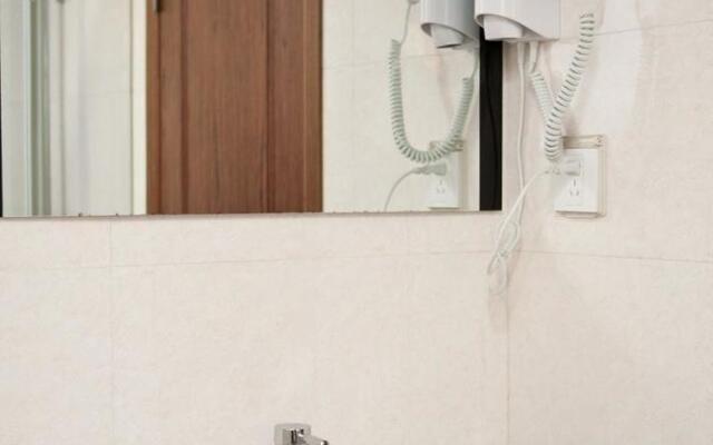 Hangzhou Wanda Traders Hotel