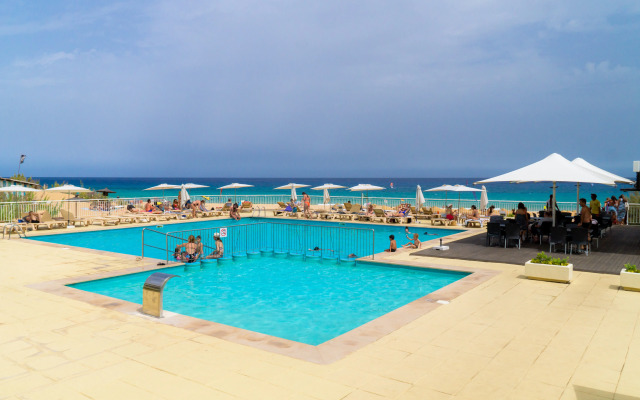 Vila Baleira Suites