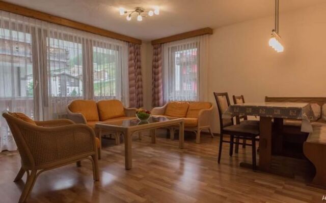 Apartment Bergfink Saas-Fee 10199