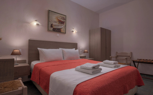 Agnanti Hotel & Apartments