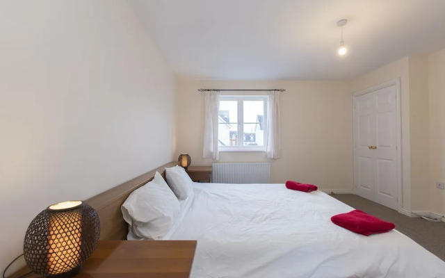 5 Rosebay Gardens